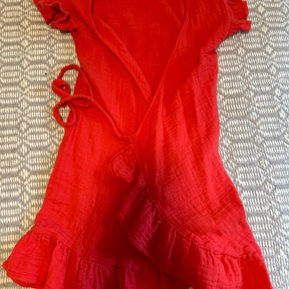 Billabong red ruffle dress size XS - Picture 3 of 3